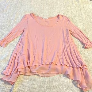 3/4 sleeve light pink free flowing top